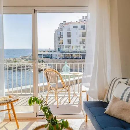 Pis Amb Terrassa A La Escala Διαμέρισμα L' Escala