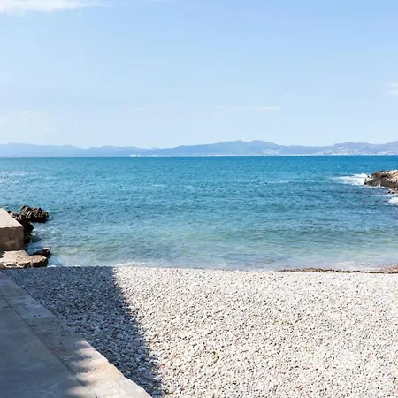 Διαμέρισμα Pis Amb Terrassa A La Escala